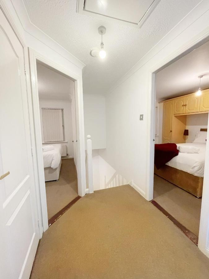 Cozy Nights Svp Detached House Villa Glasgow Eksteriør bilde